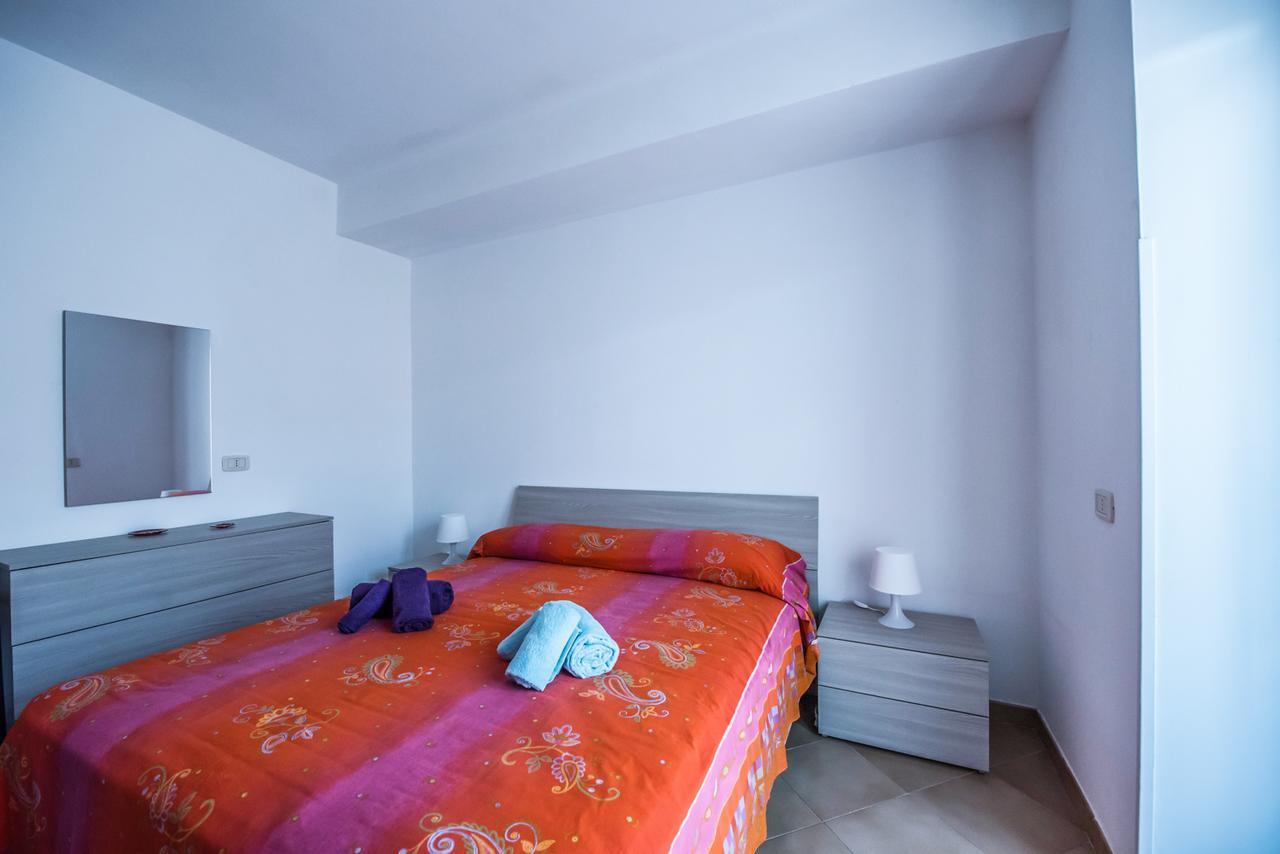 Casa Vacanze Maria アグローポリ エクステリア 写真
