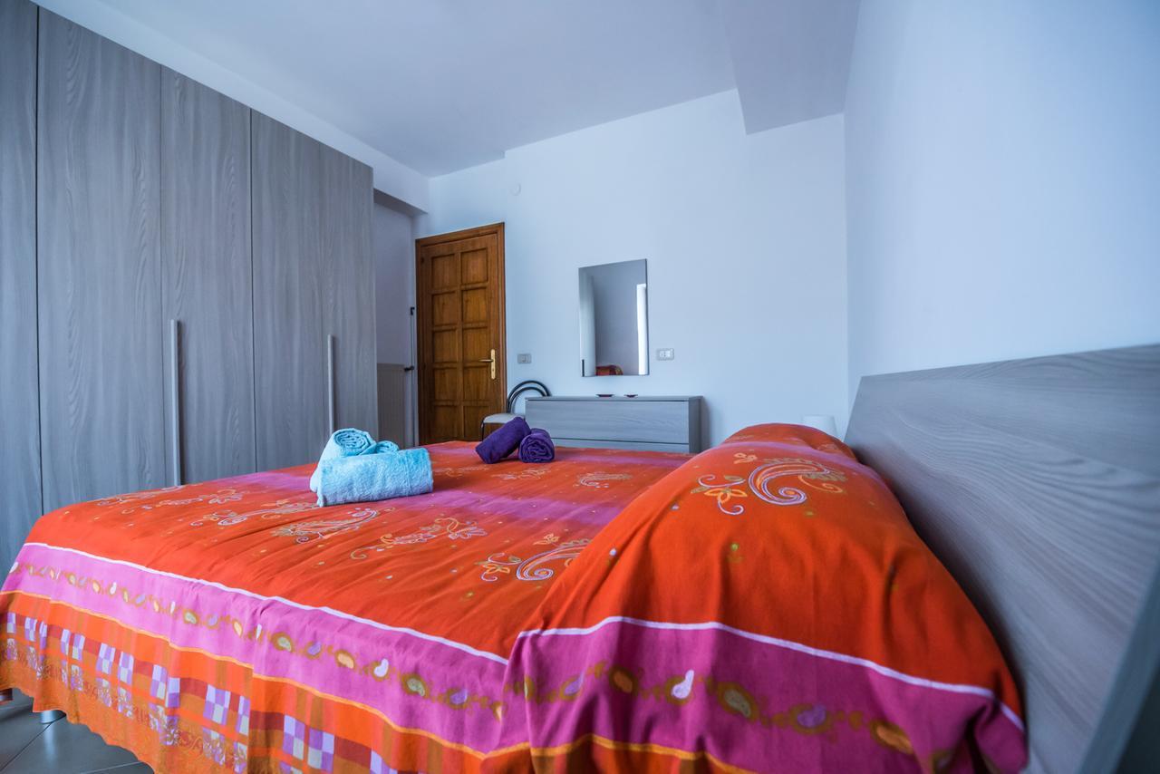 Casa Vacanze Maria アグローポリ エクステリア 写真