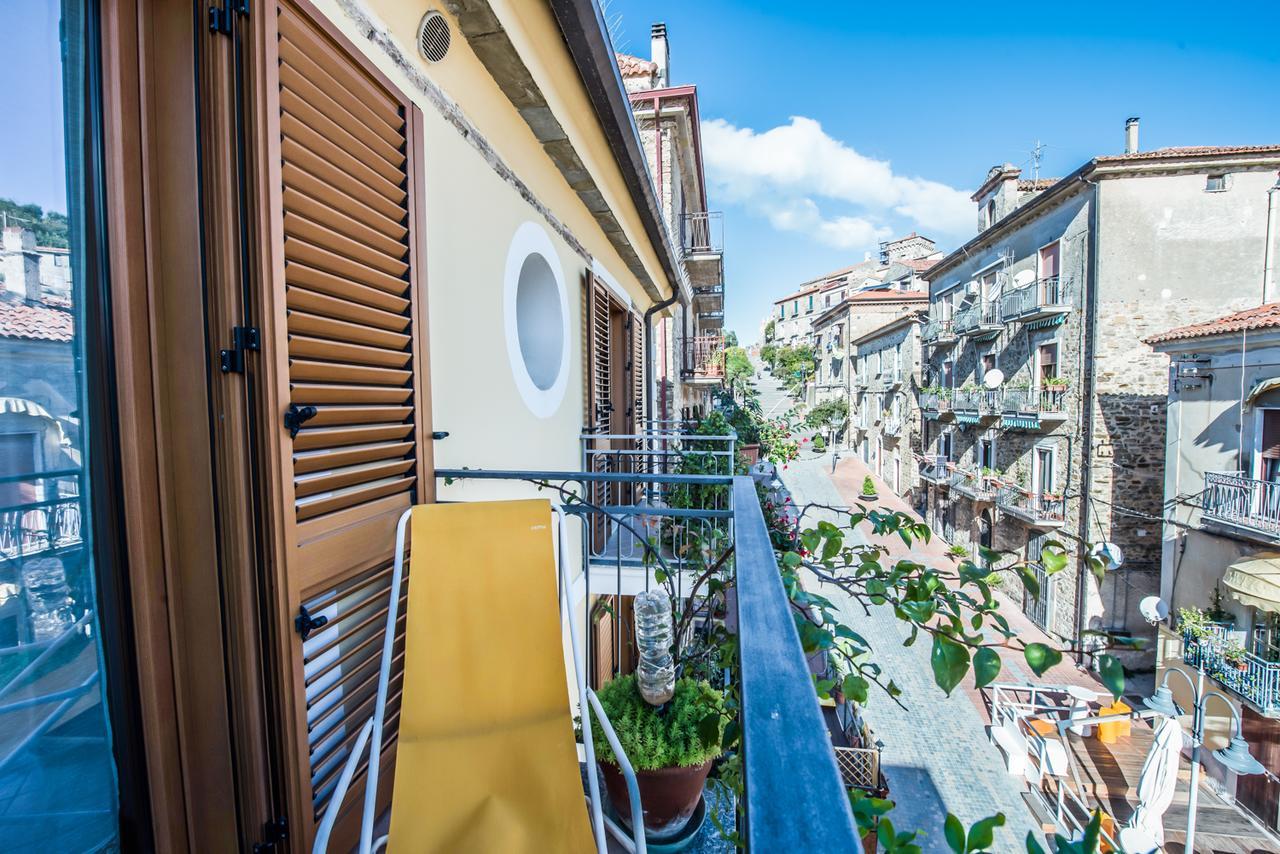Casa Vacanze Maria アグローポリ エクステリア 写真